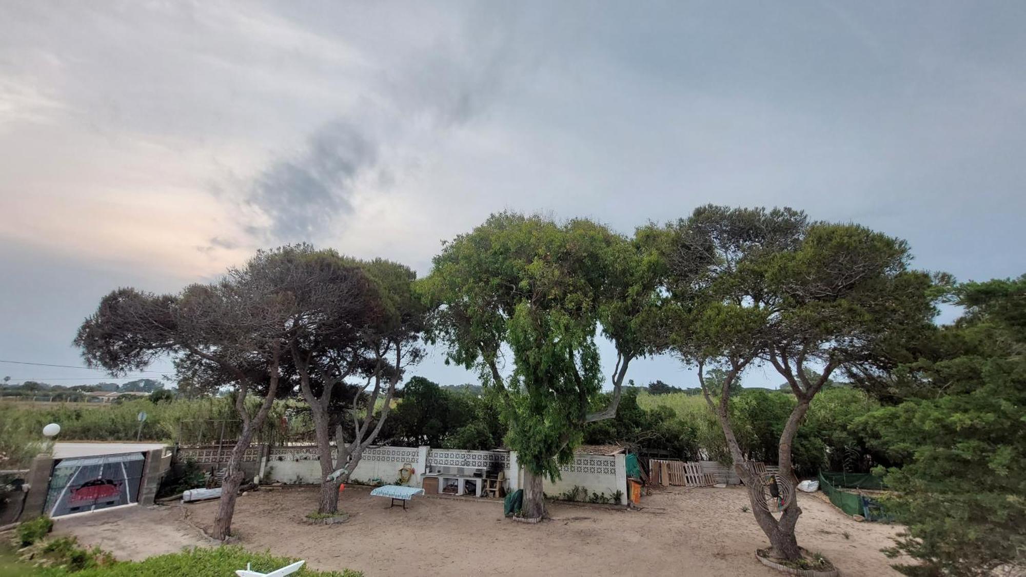 En Finca Las Dunas Dos Chalets Con Jacuzzis En Primera Linea De Playa , Uno De 4 Dormitorios Y Otro De 2 Dormitorios, Llama Al Seiscientos Veintisiete Cuatrocientos Diecisiete Trescientos Noventa Y Ocho 罗塔 外观 照片